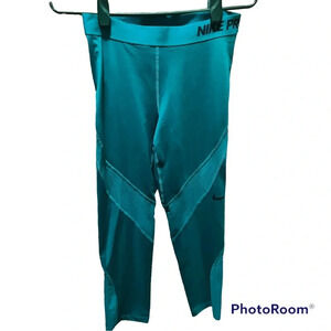 Nike Pro Hypercool Leggings